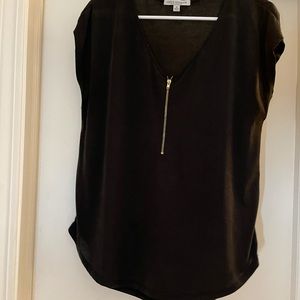 Black Zipper Front Short Sleeve Tee Size M